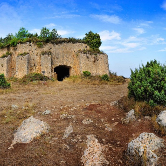 Cava de Don Miguel, Serra de Mariola